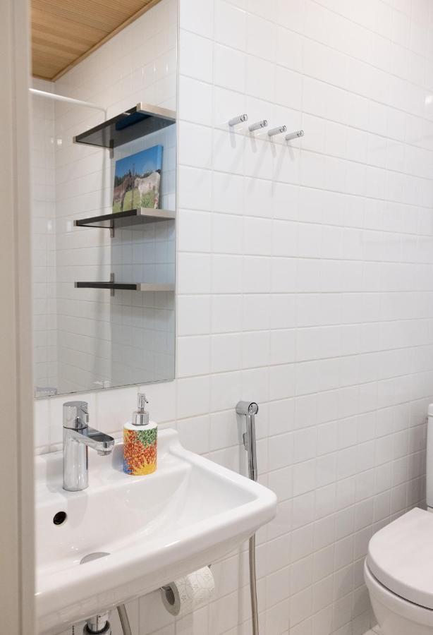 2Ndhomes Luxury Helsinki Center 2Br Apartment With Sauna Bagian luar foto